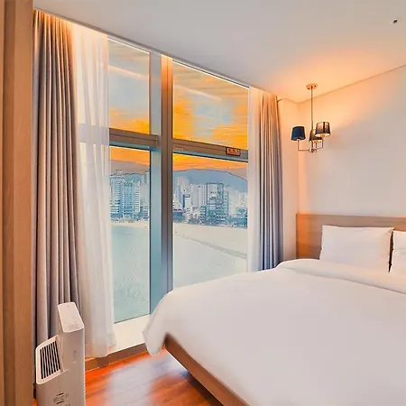 Ocean 2Heaven Hotel Busan Exterior photo