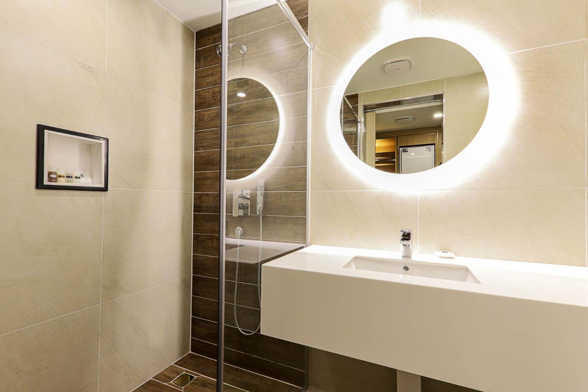 Ocean 2heaven Hotel 3*